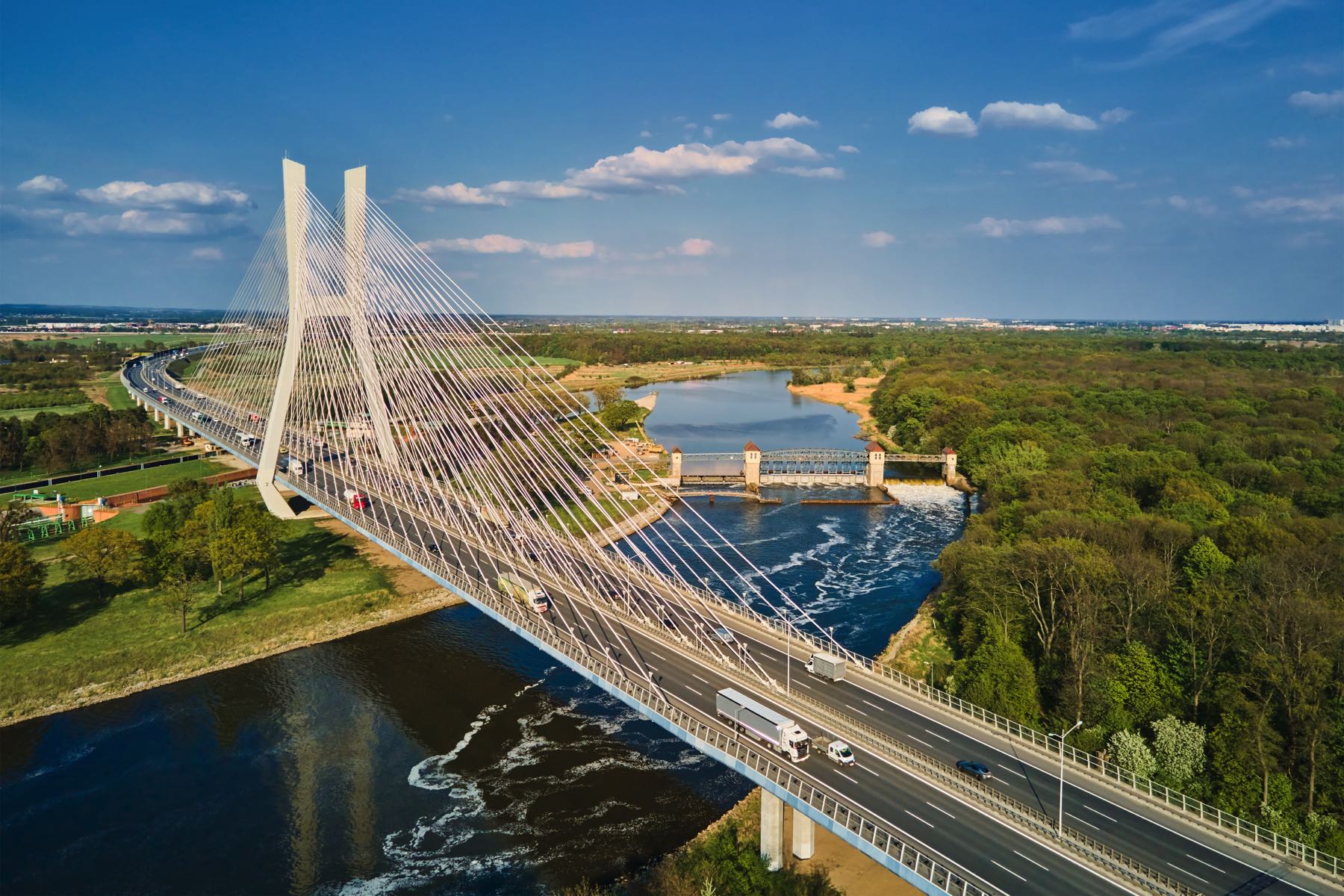 Most Rędziński nad Odrą