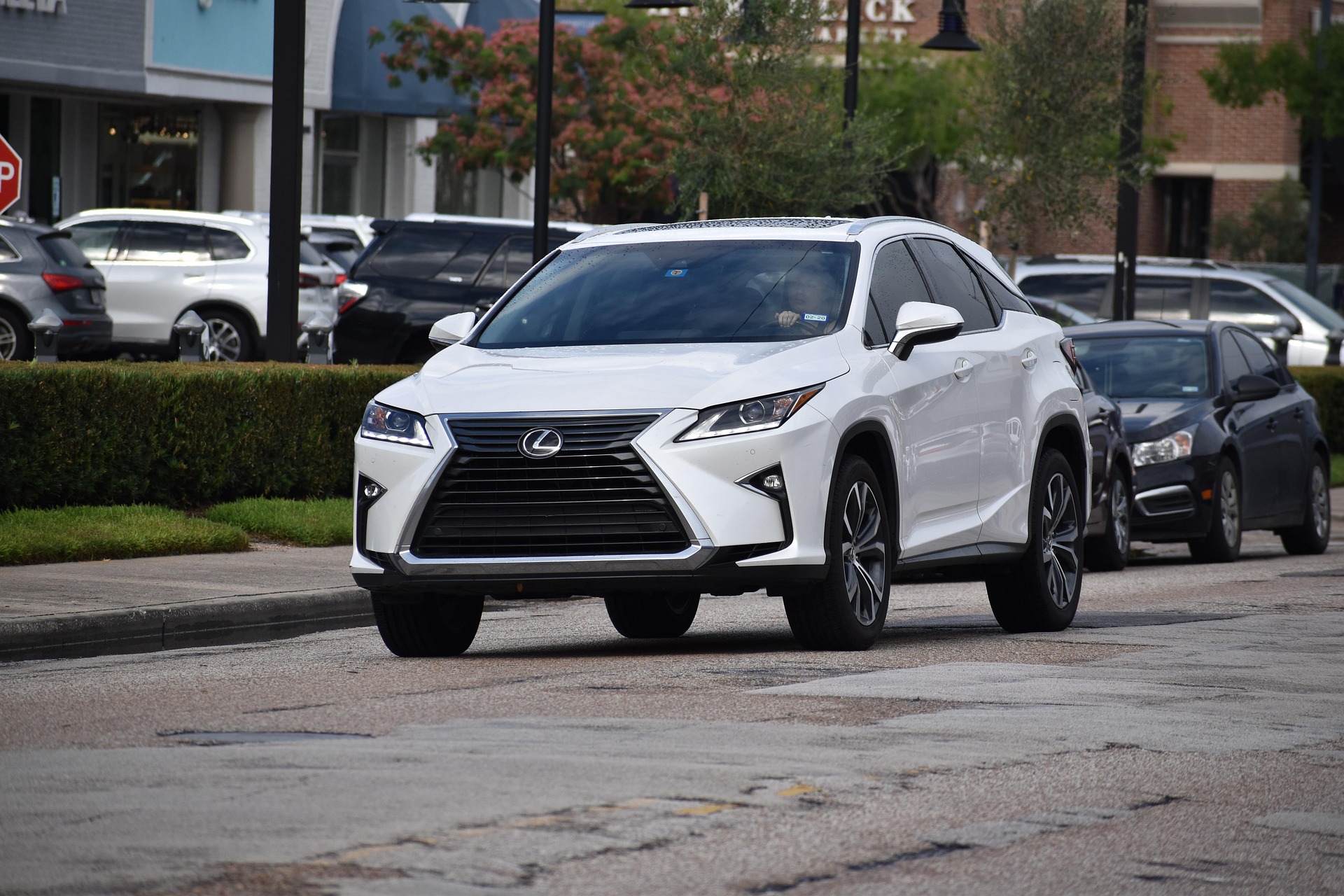 lexus