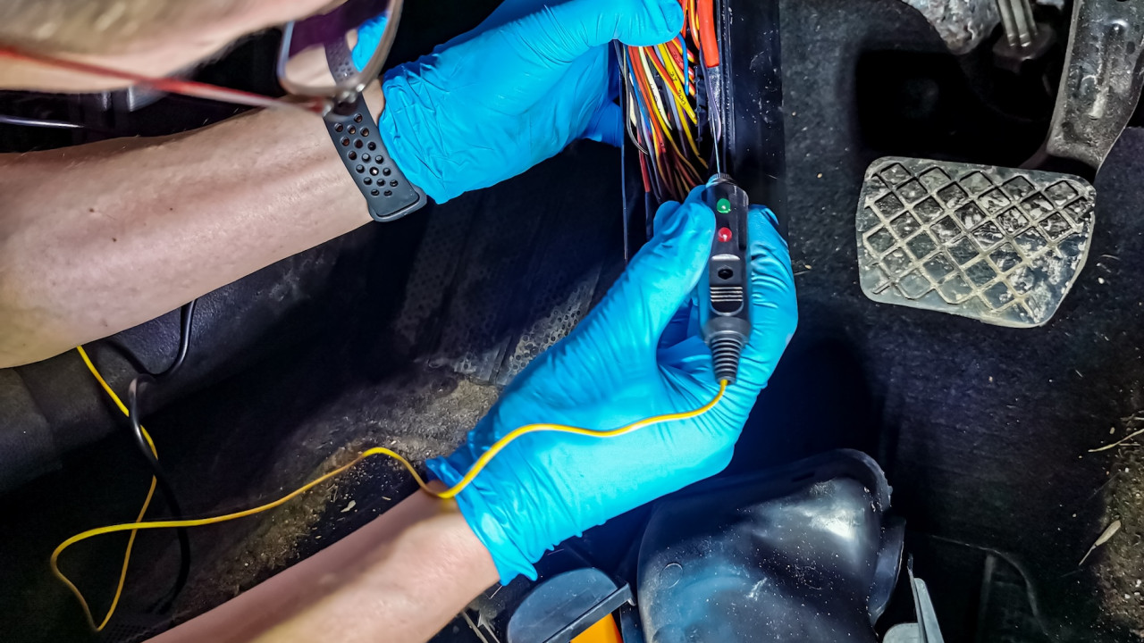 Kuna w samochodzie – jak chronić kable i przewody?