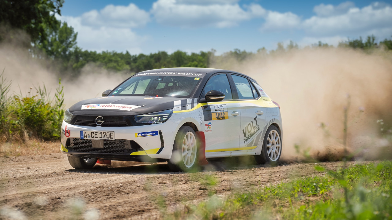 Międzynarodowy skład uczestników w ADAC Opel Electric Rally Cup 2024