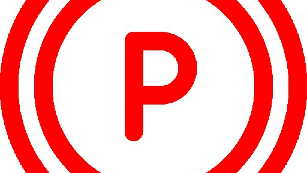 Czerwona kontrolka litera P w kółku w nawiasie