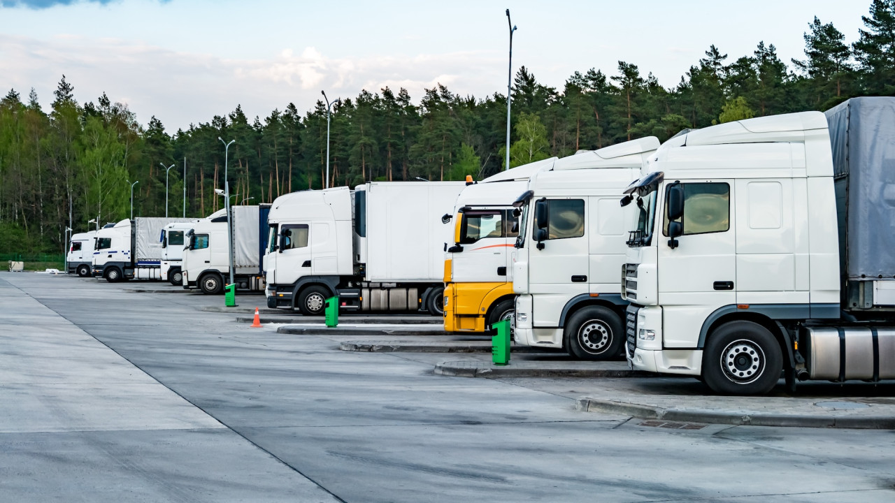 Rząd chce wesprzeć polską branżę transportową. Większe kontrole zagranicznych ciężarówek