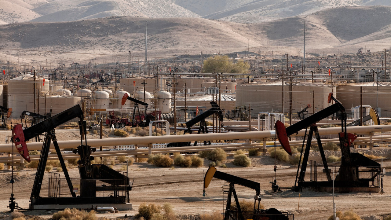 Gigantyczne złoża ropy znalezione w Kuwejcie. Nawet 3,2 mld baryłek