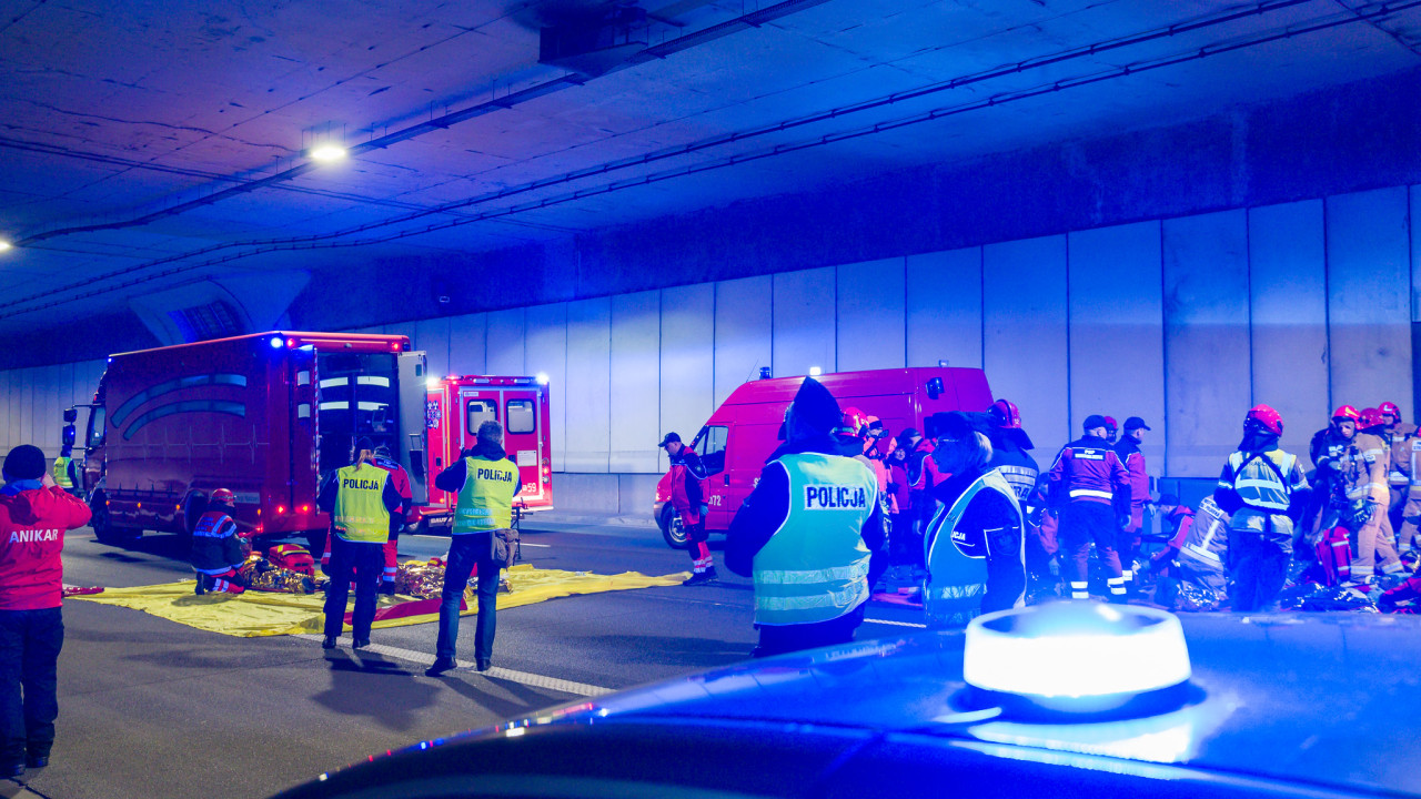 Ćwiczenia służb w tunelu S2 Południowej Obwodnicy Warszawy