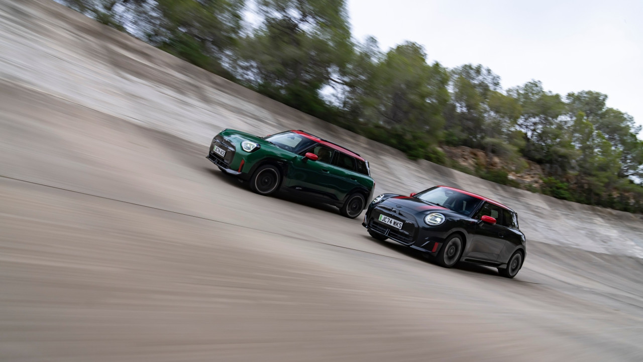 Dwie światowe premiery na Paris Motor Show 2024 – MINI John Cooper Works Electric i MINI John Cooper Works Aceman