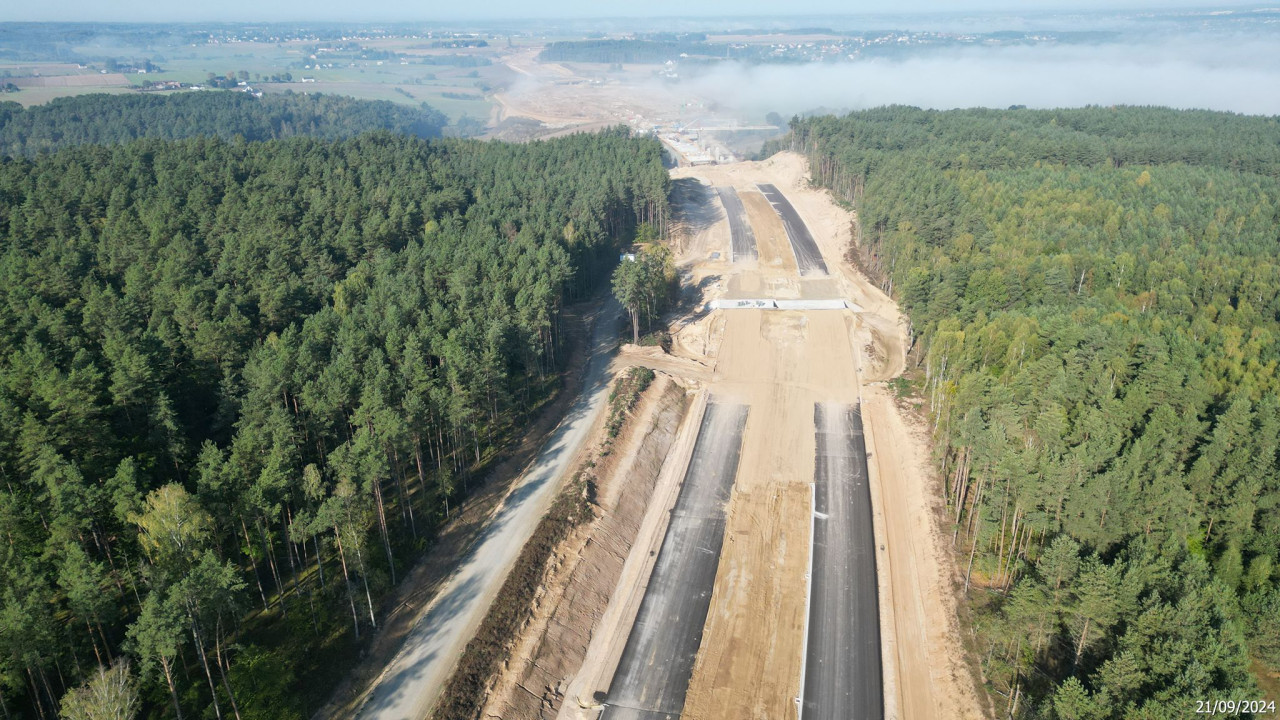 Podpisano kolejne umowy w ramach FEnIKS. Obie dotyczą drogi ekspresowej S7