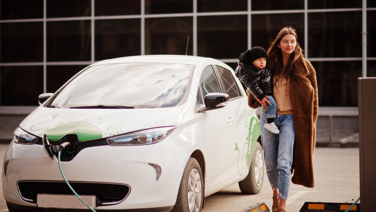 Renault rejestruje znak towarowy w Rosji, powrotu nie planuje