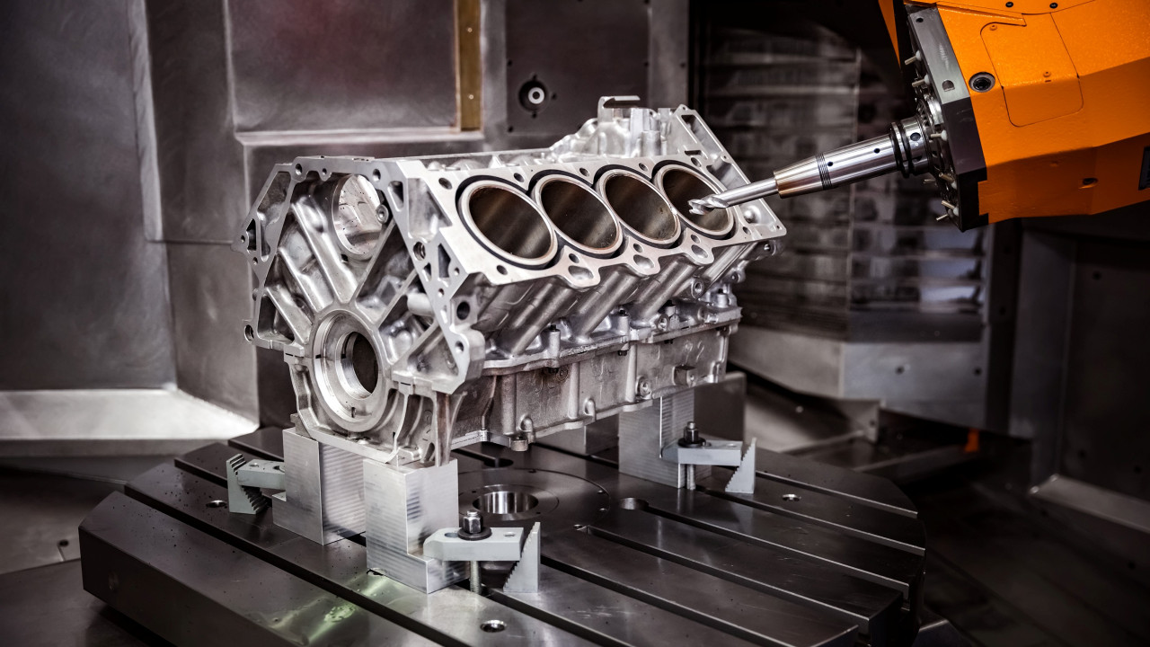 Mercedes-AMG: Nowy, potężniejszy silnik V8 zadebiutuje wkrótce