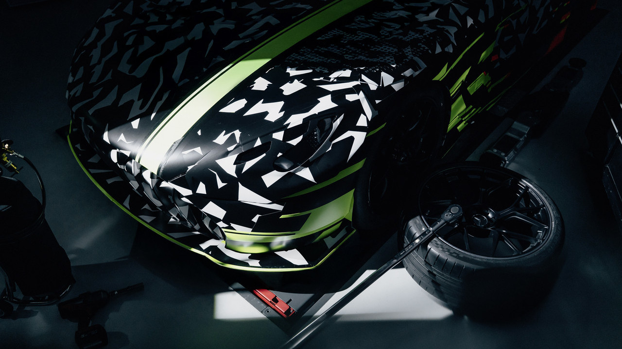 Nowy koncepcyjny Mercedes-AMG GT Track Sport: sportowa innowacja