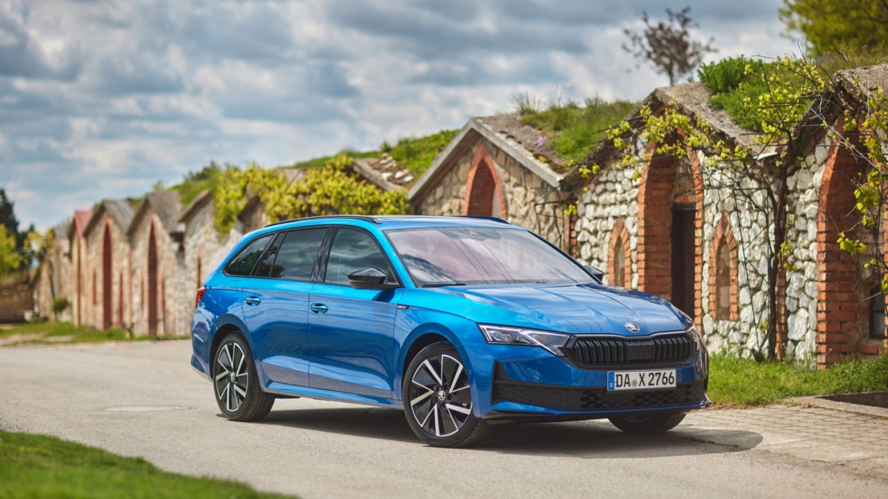 Skoda Octavia 3 czy Fabia 3: Które auto lepiej spełni Twoje potrzeby?