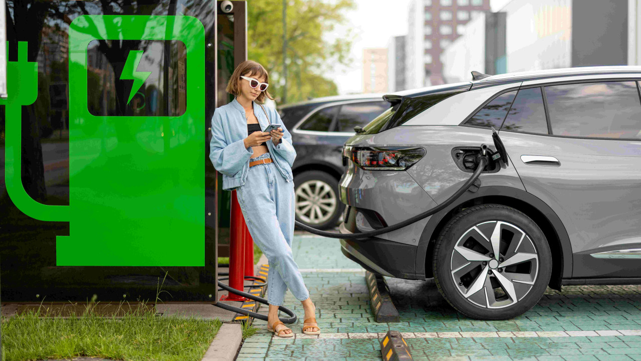 Renault ożywia wystawę Everything Electric modelami R4 i R5