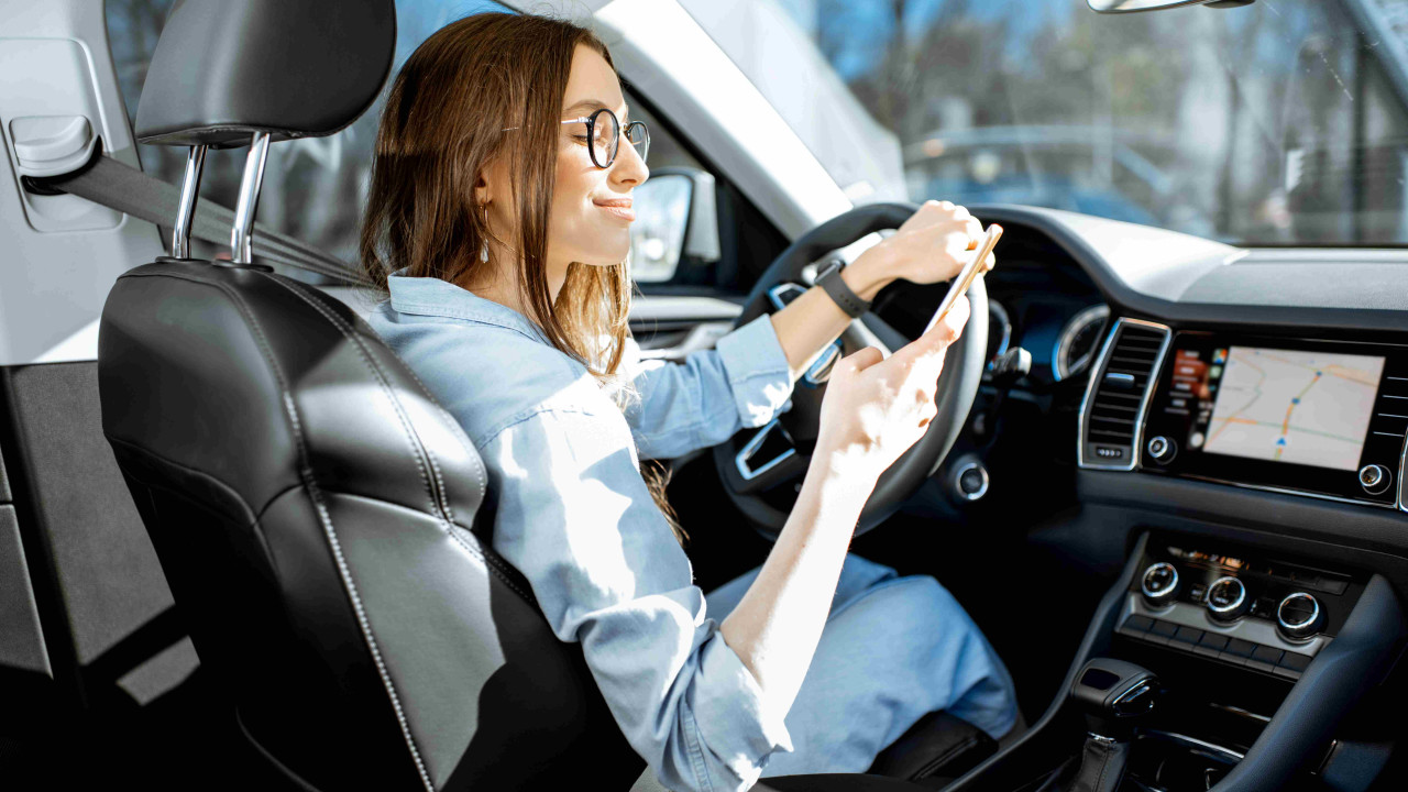 "Nieznane funkcje Waze: 76% kierowców ich nie zna"