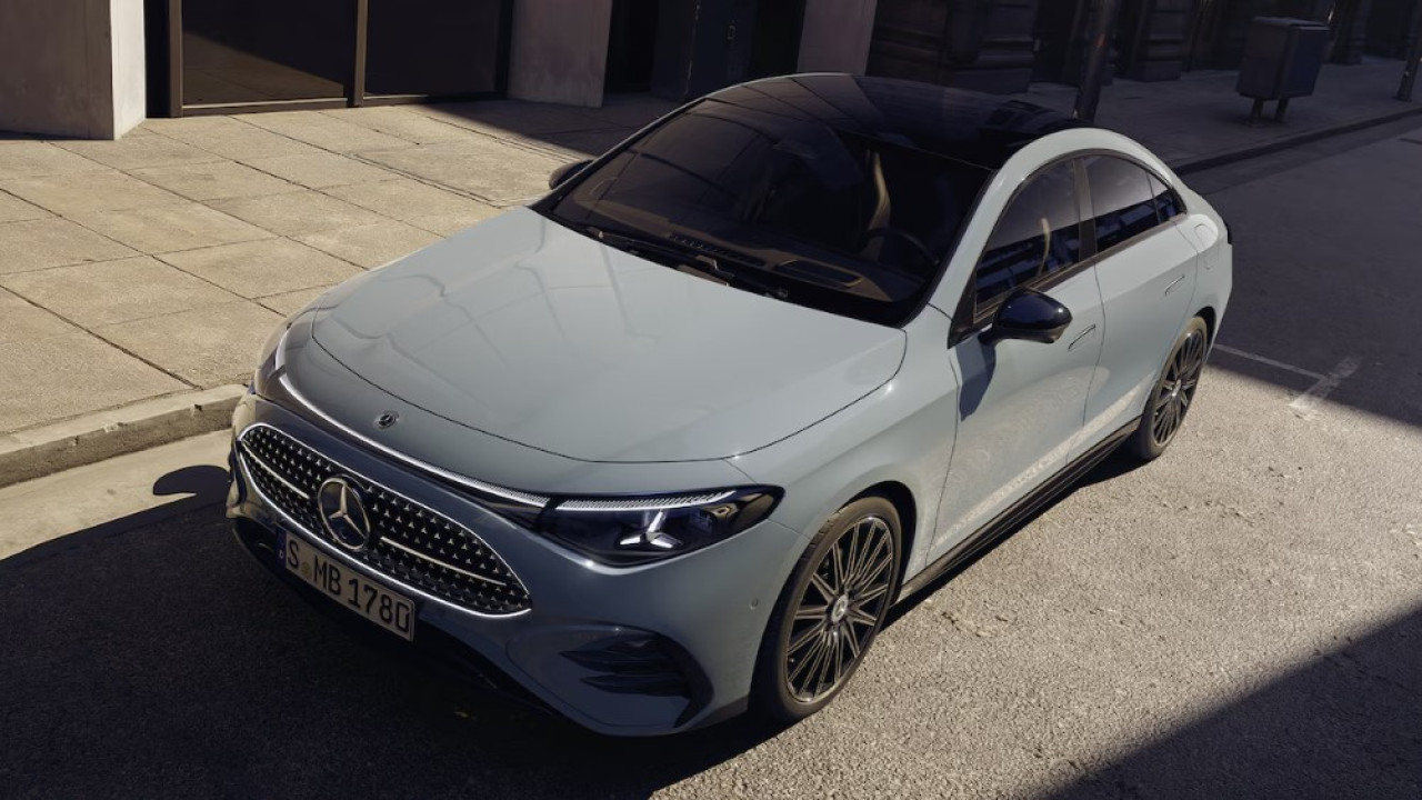 Nowy oszczędny silnik w Mercedesie CLA: oszczędność na stacji paliw