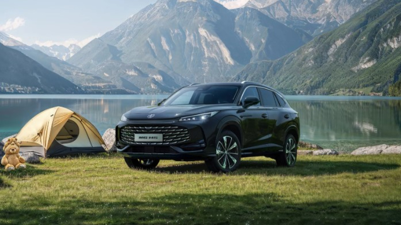 MG HS: Najpopularniejszy chiński SUV z pełną hybrydą rzuca wyzwanie Toyocie