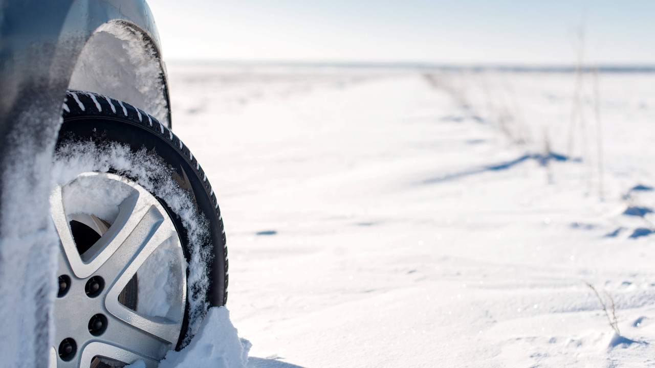 Test opon zimowych ADAC: Sprawdź, które tanie opony mogą cię zawieść