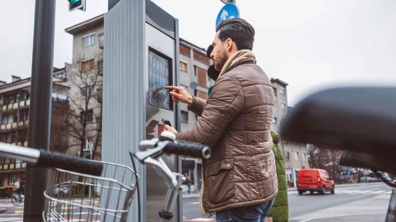 Nowy system parkingowy w Biedronce: Testy w toku