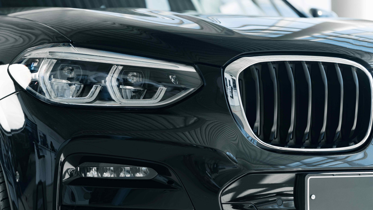 "Nowe BMW serii 3: kluczowy powrót do świateł jak w E46"