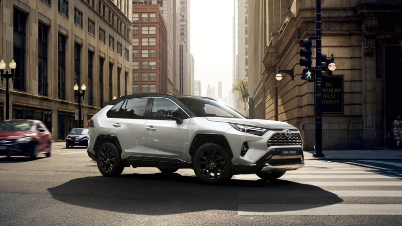 Toyota wskrzesza kultowe litery: SUV z charakterem dla pasjonatów