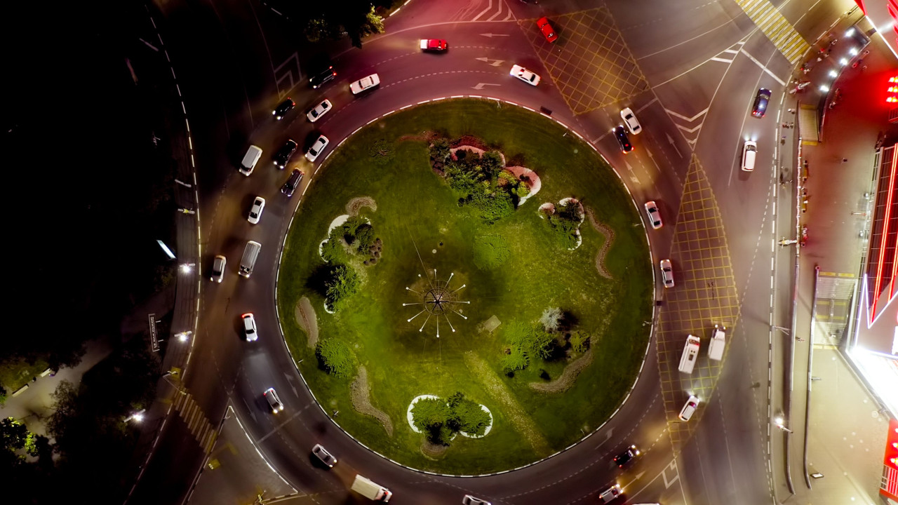 Największe rondo w Polsce: 100 tys. aut i 1000 tramwajów dziennie