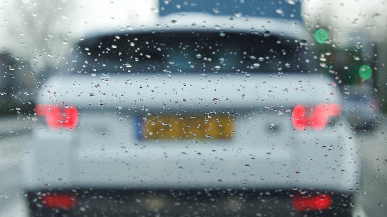 Podgrzewana tylna szyba: odkryj ukrytą funkcję, której nie znasz