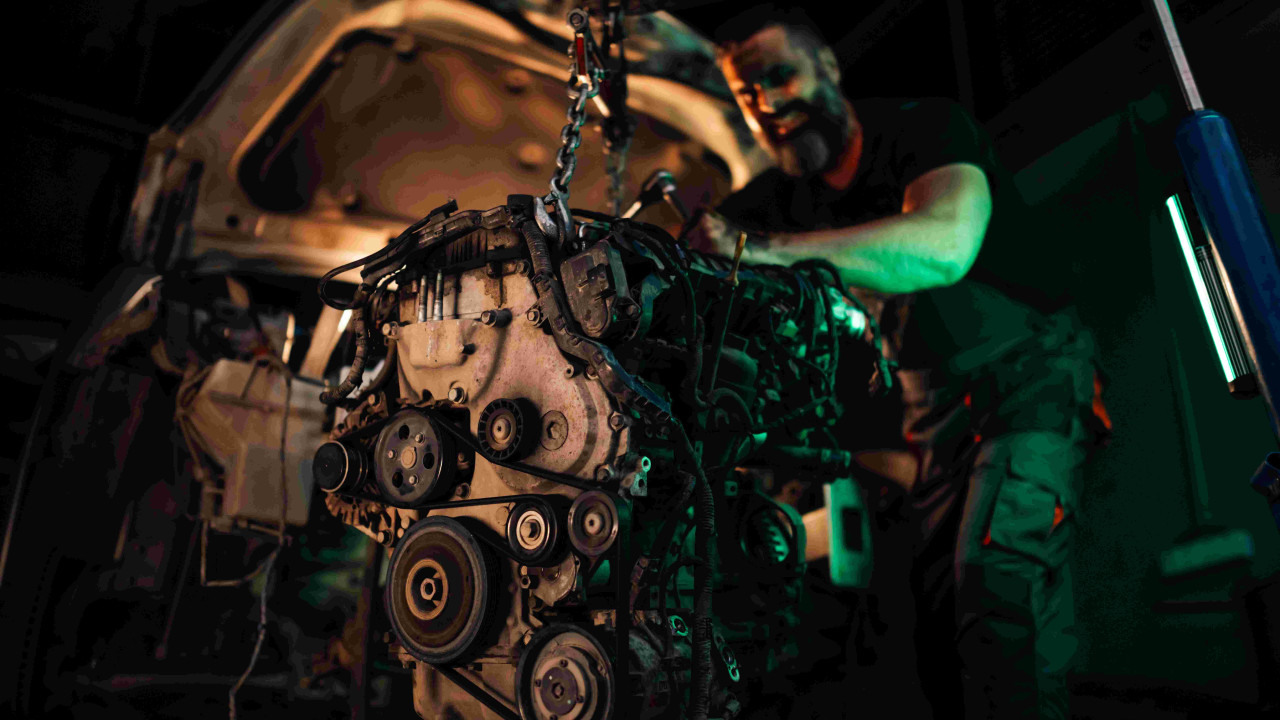 Amerykański symbol elektromobilności teraz z napędem V8