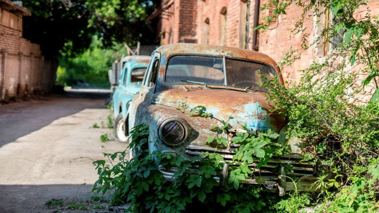 Sprytne rozwiązanie Gdyni na usuwanie wraków z ulic