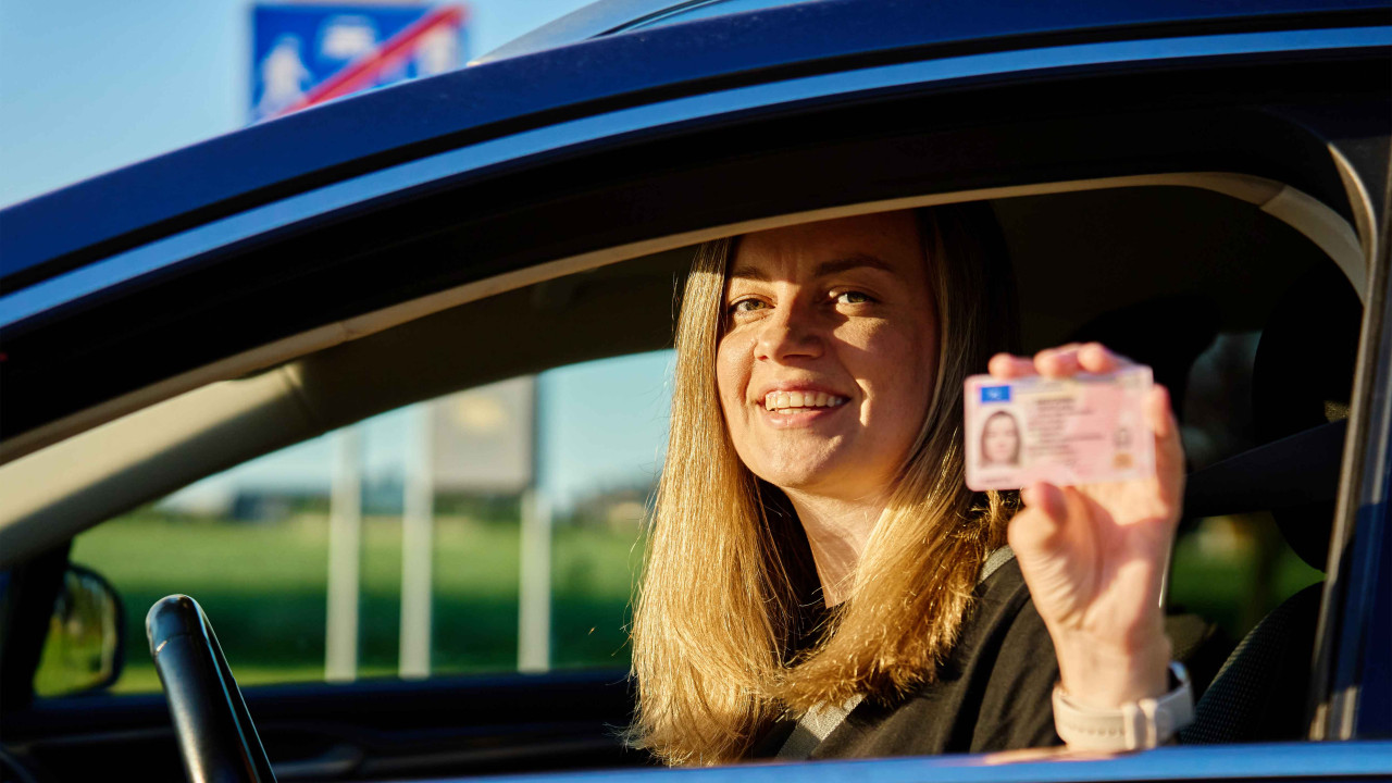 Kiedy wymienić prawo jazdy? Nowe przepisy UE dla kierowców