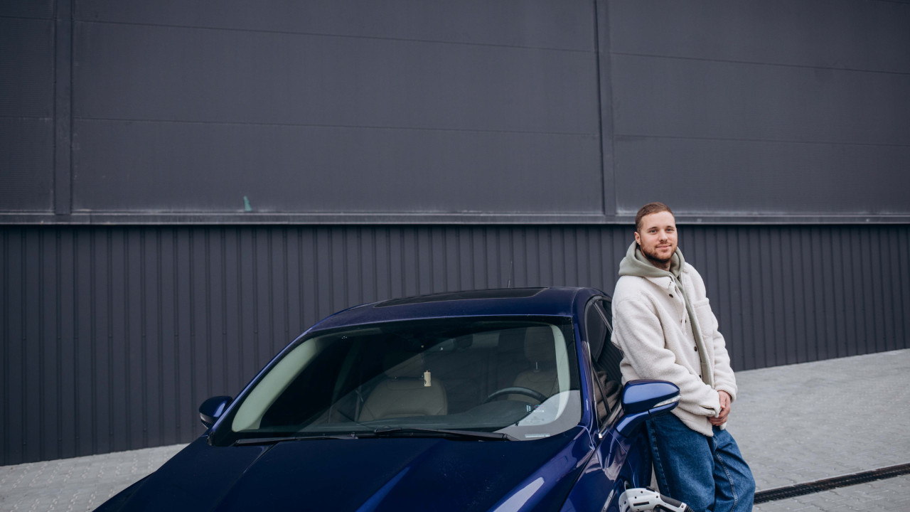 Maserati Grecale Lumina Blu: Nowa Seria Specjalna o Mocy 330 KM