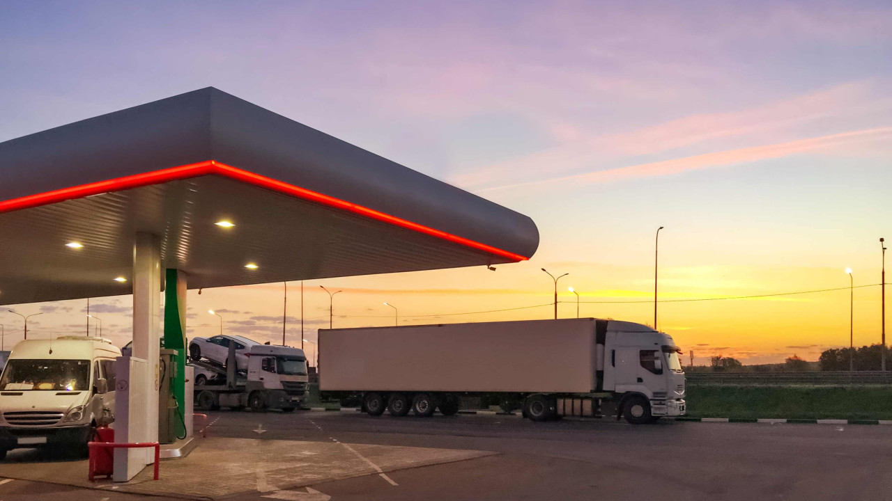 Jak skutecznie obniżyć rachunki za paliwo? Ekspert doradza