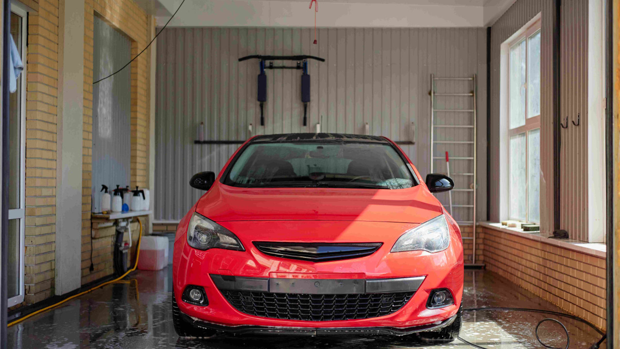 Opel Astra wraca na scenę: duży lifting zaprezentowany!