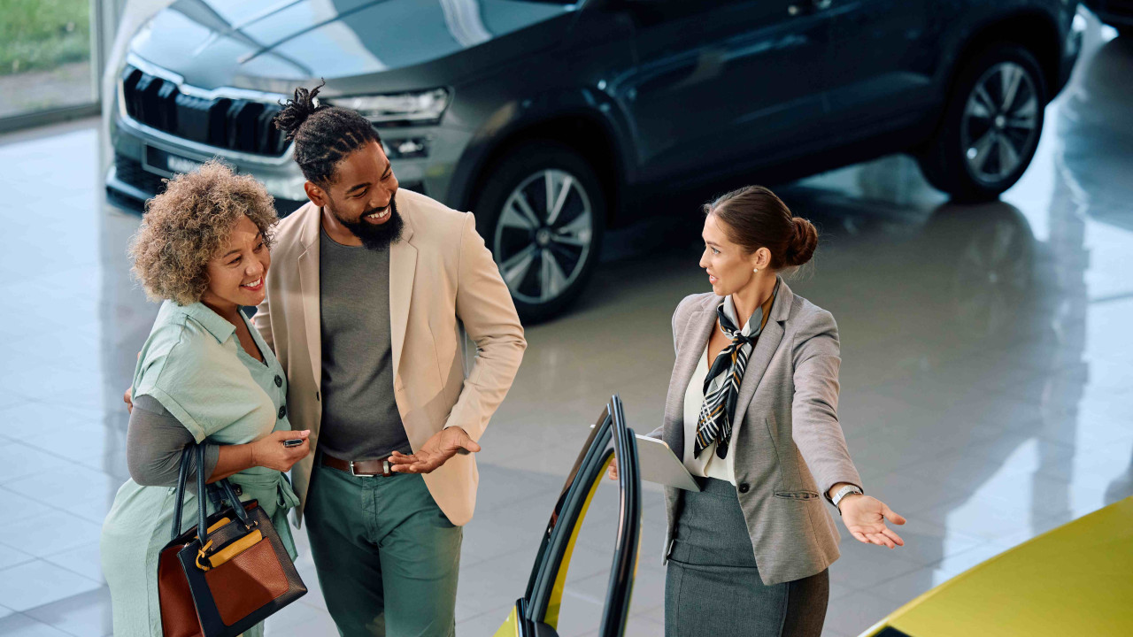 "Odkrywanie radości podróży bez celu za kierownicą BMW M2"