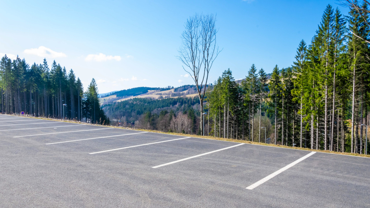 Zakopane zmienia zasady parkowania od grudnia: nowe opłaty dla kierowców