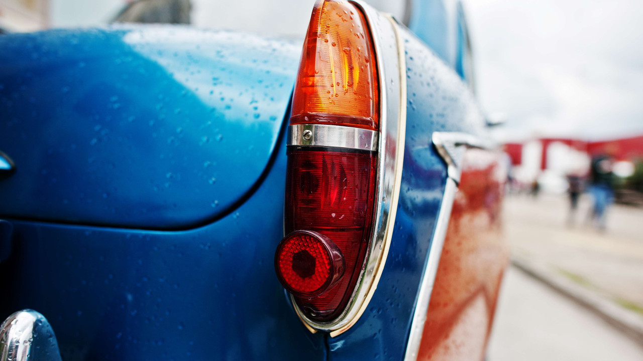 "Nowe plany gmin zagrożeniem dla branży motoryzacyjnej i kierowców"