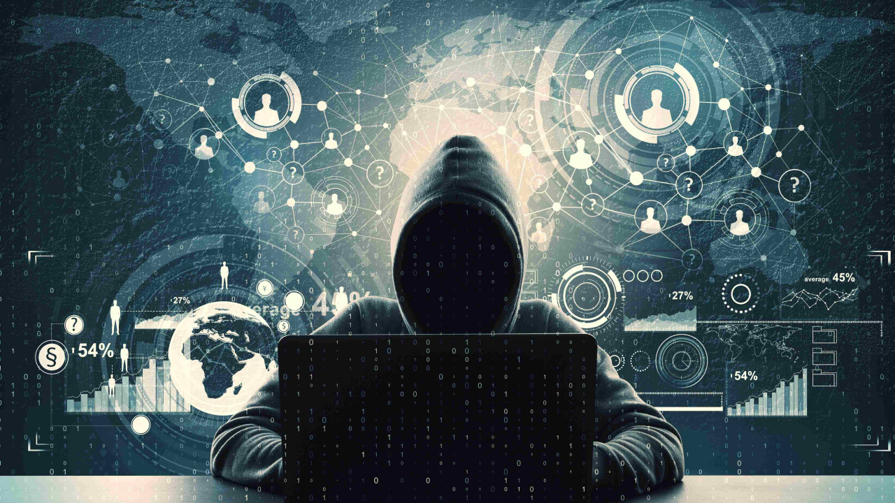 Polak aresztowany za współpracę ze znaną grupą hakerów