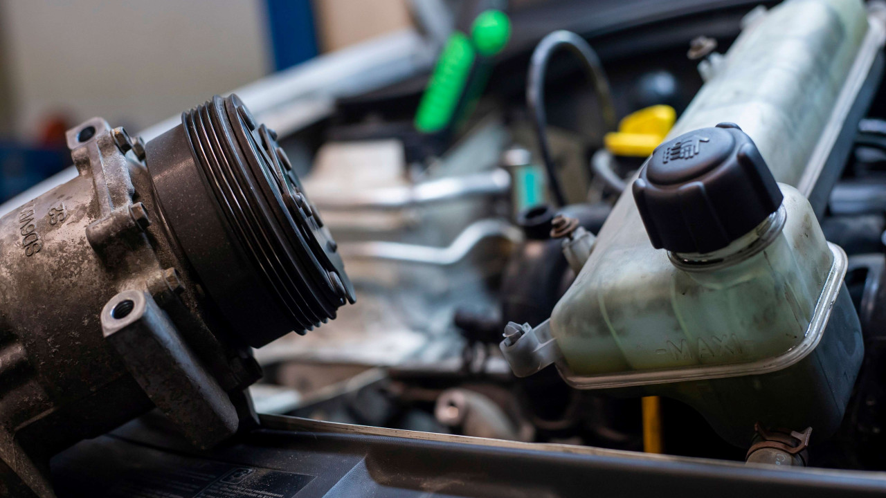 Zmieszanie płynów grozi awarią układu chłodzenia w samochodzie