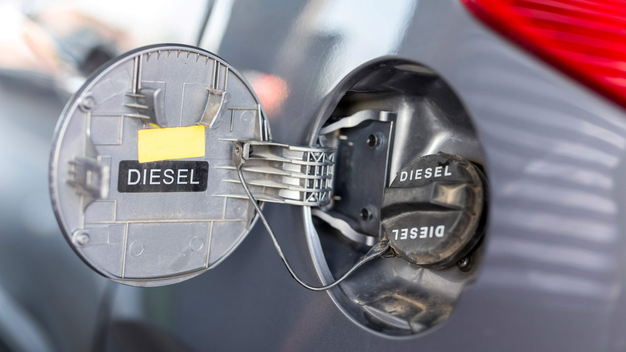 Czarny tydzień dla kierowców diesla: Ceny mogą sięgnąć 9 zł/l