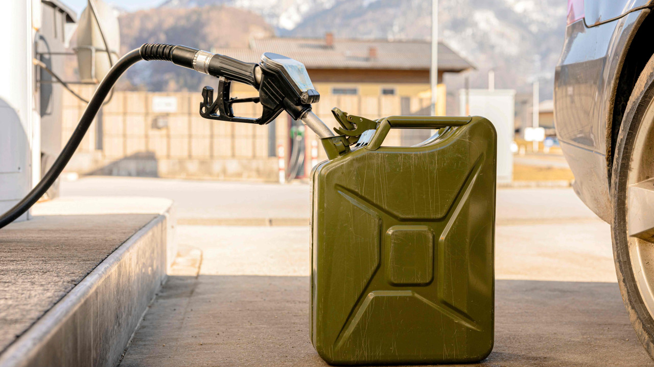 12 sprawdzonych sposobów na oszczędzanie paliwa według ekspertów