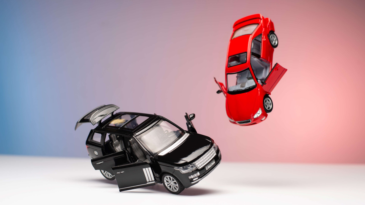 Smartfon zgłasza wypadek, gdy kierowca rezygnuje z powiadamiania policji