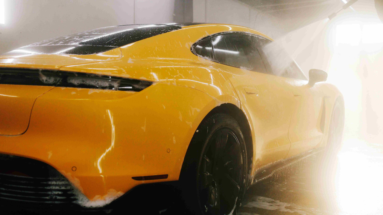 Chiny wybierają własne wersje Taycana zamiast Porsche