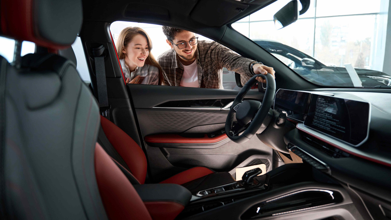 Nowy SUV 147 KM z kamerą, dużym ekranem i 7-letnią gwarancją za 104 900 zł