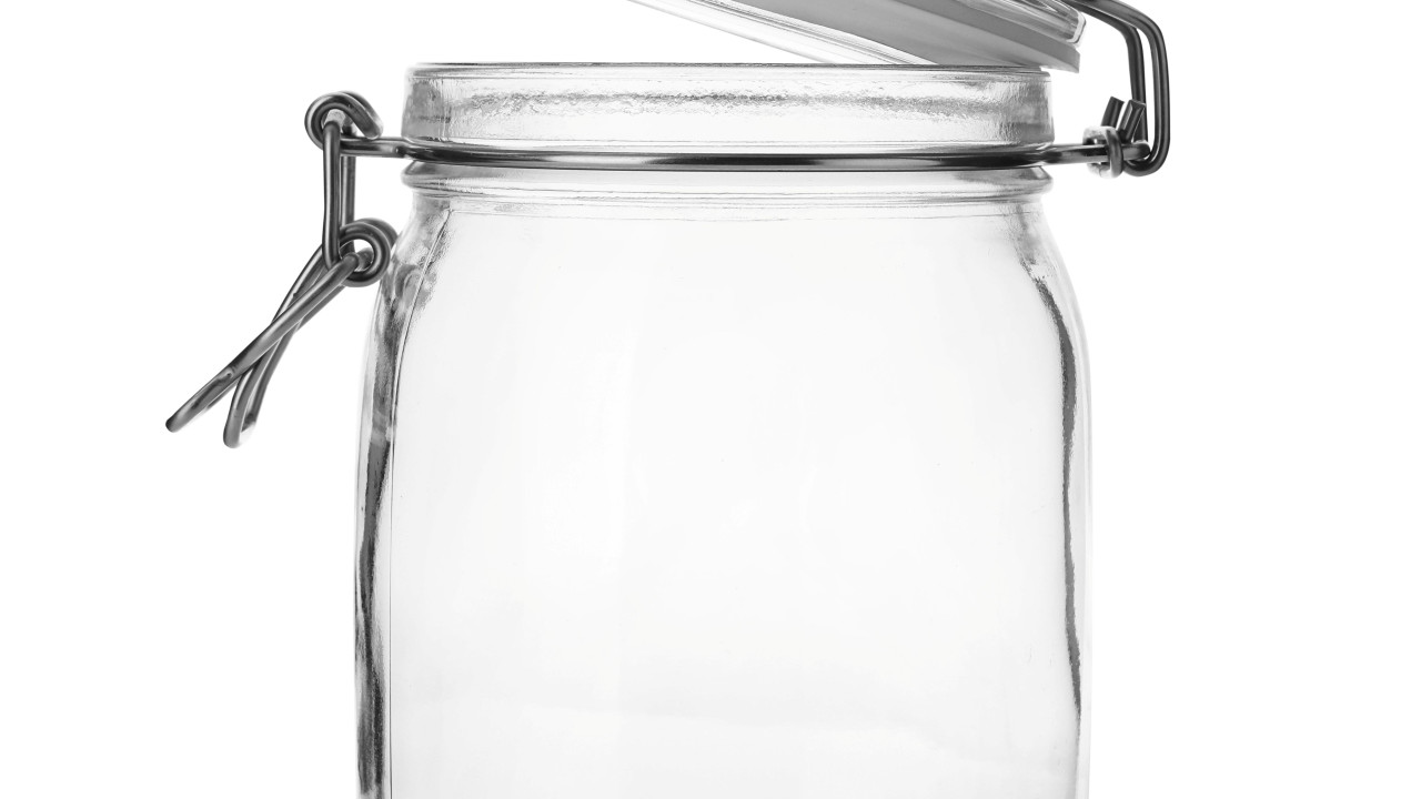 Odpady, które źle segregujemy: Słoik po dżemie to tylko początek