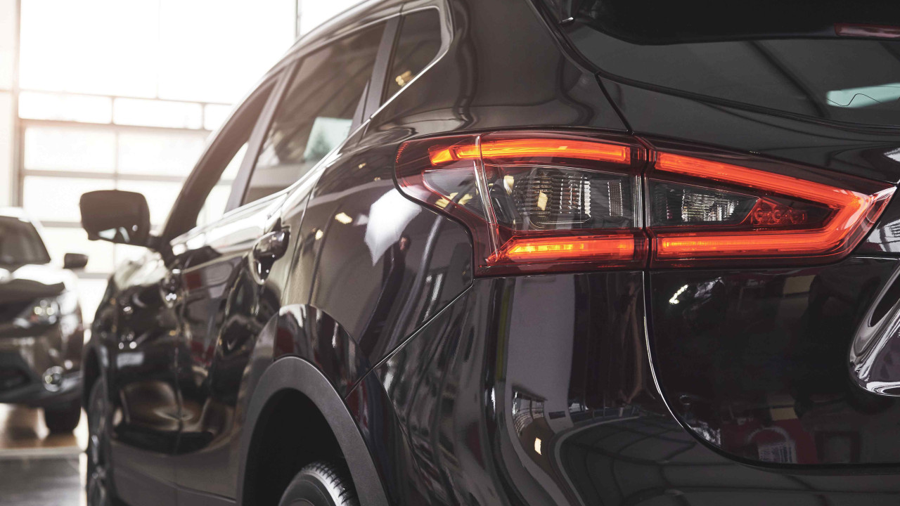 Nowy Peugeot 408 w Polsce: Ceny hybryd i wersji elektrycznej