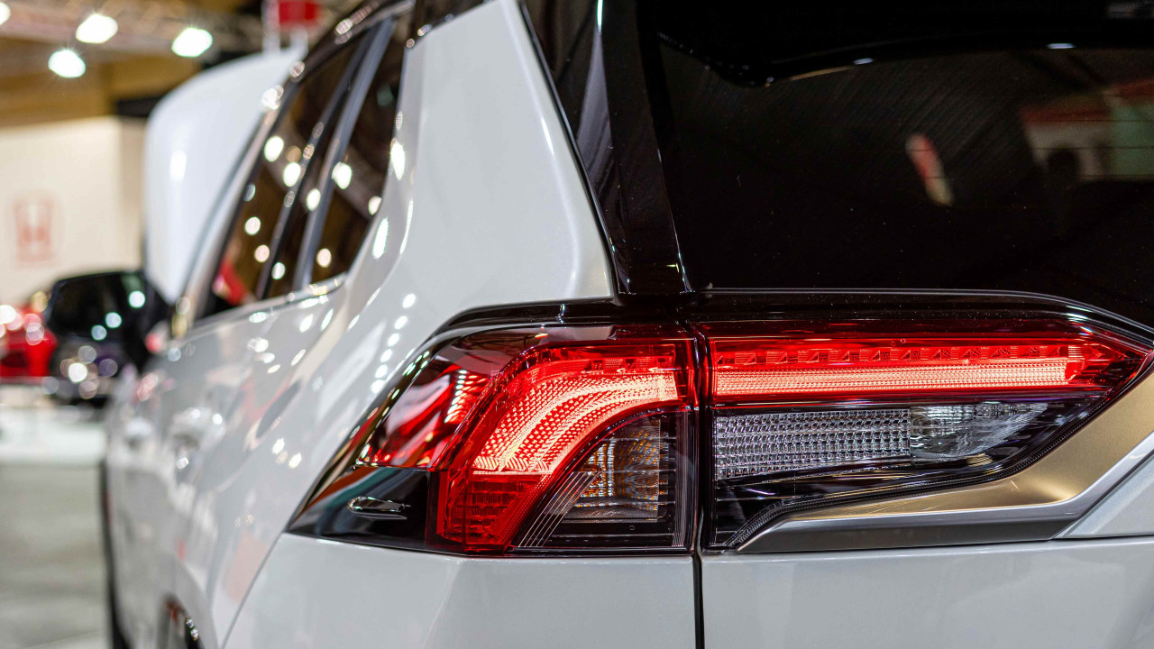 Toyota bZ4x: Polski cennik z gwarancją na milion kilometrów