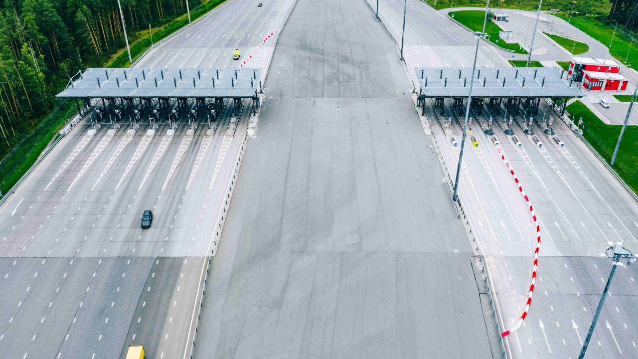 Innowacyjne bramownice na drogach: Jaką pełnią funkcję?