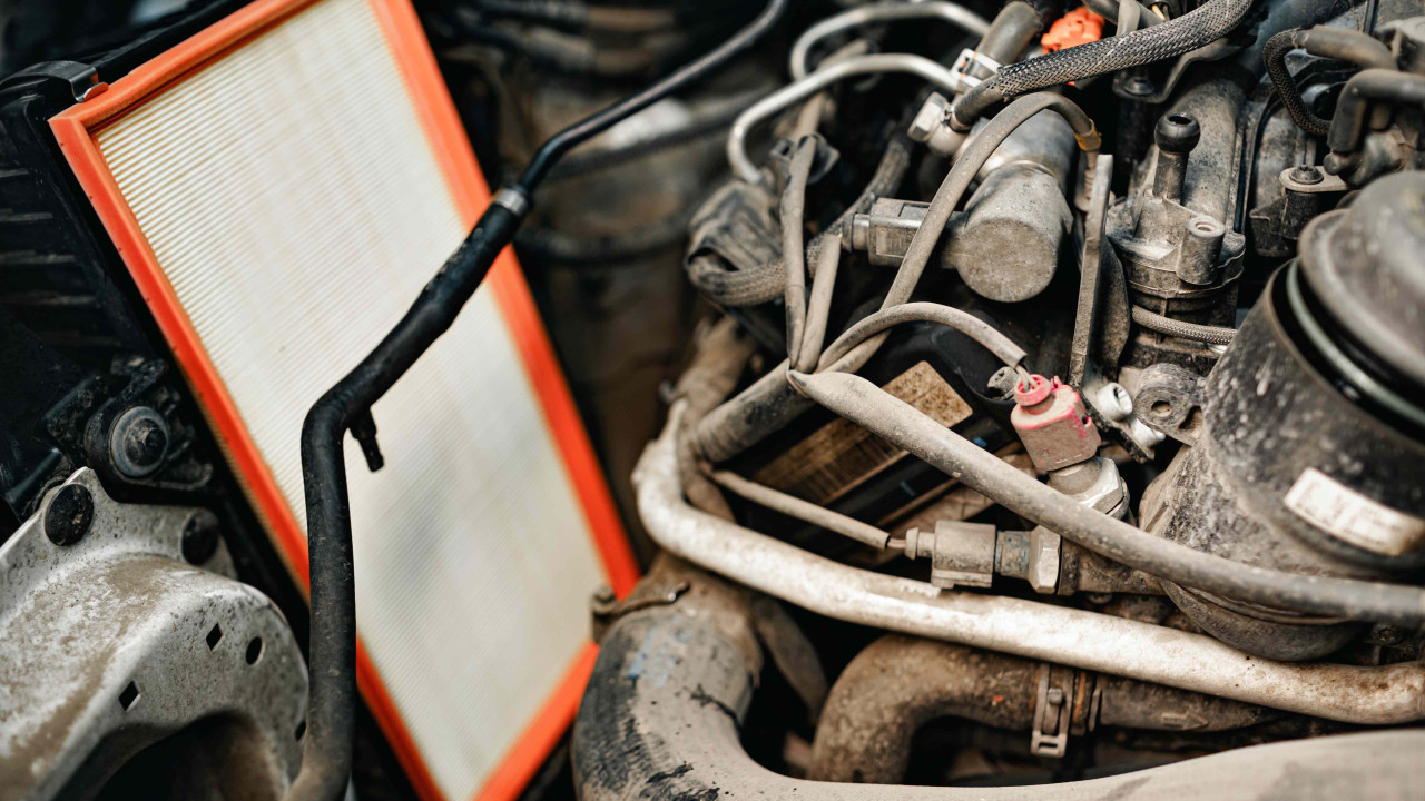 Kluczowy element auta: pamiętaj o jego regularnej wymianie!