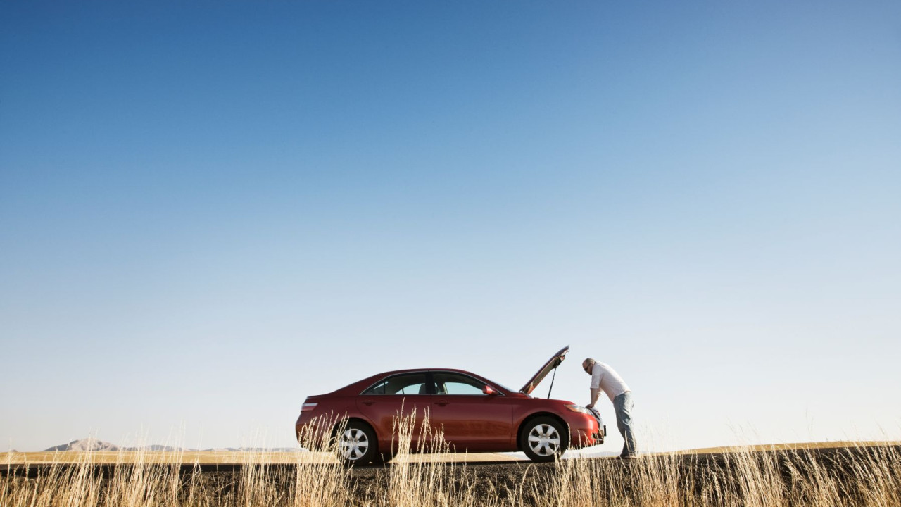 Auto szarpie i traci płynność? Sprawdź te 7 częstych przyczyn