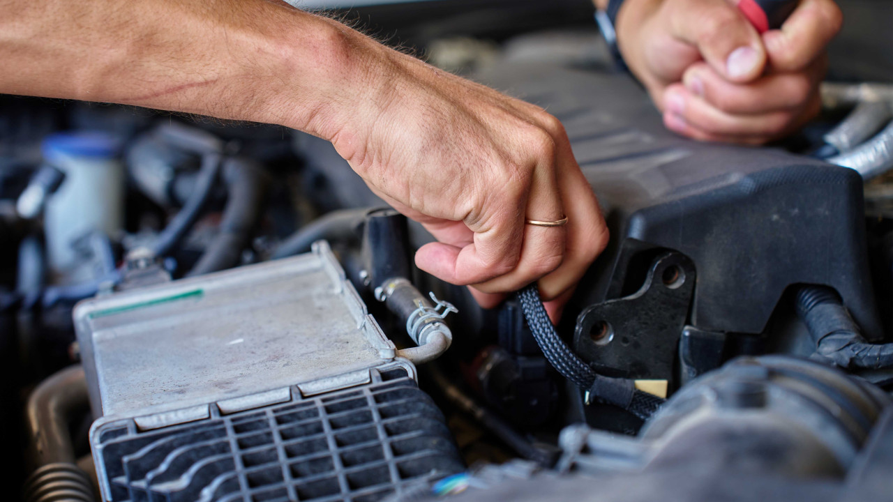 Ukryta awaria: Dlaczego jazda po mieście niszczy ten podzespół