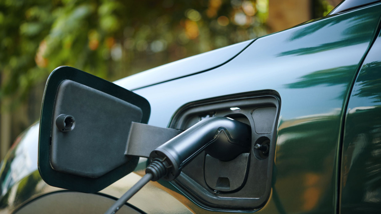 Nowy obowiązek UE: Polskie firmy muszą kupować auta elektryczne