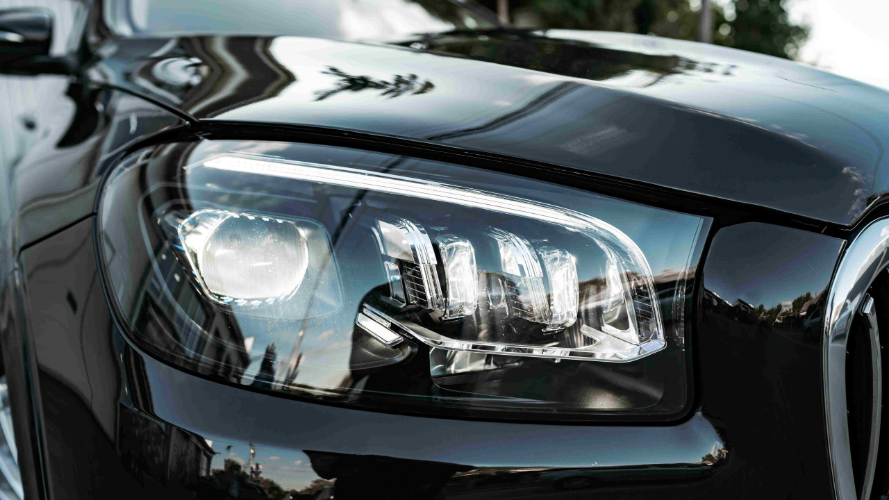 Nowe warianty elektrycznego Mercedes-Benz GLC: Rozszerzona oferta