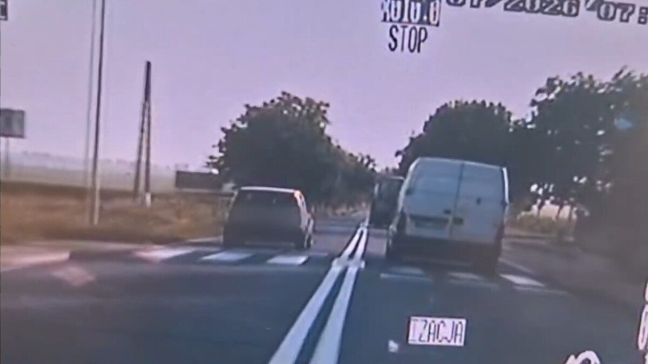 Wyprzedzała na przejściu i niebezpiecznym zakręcie. Dostała 25 punktów karnych